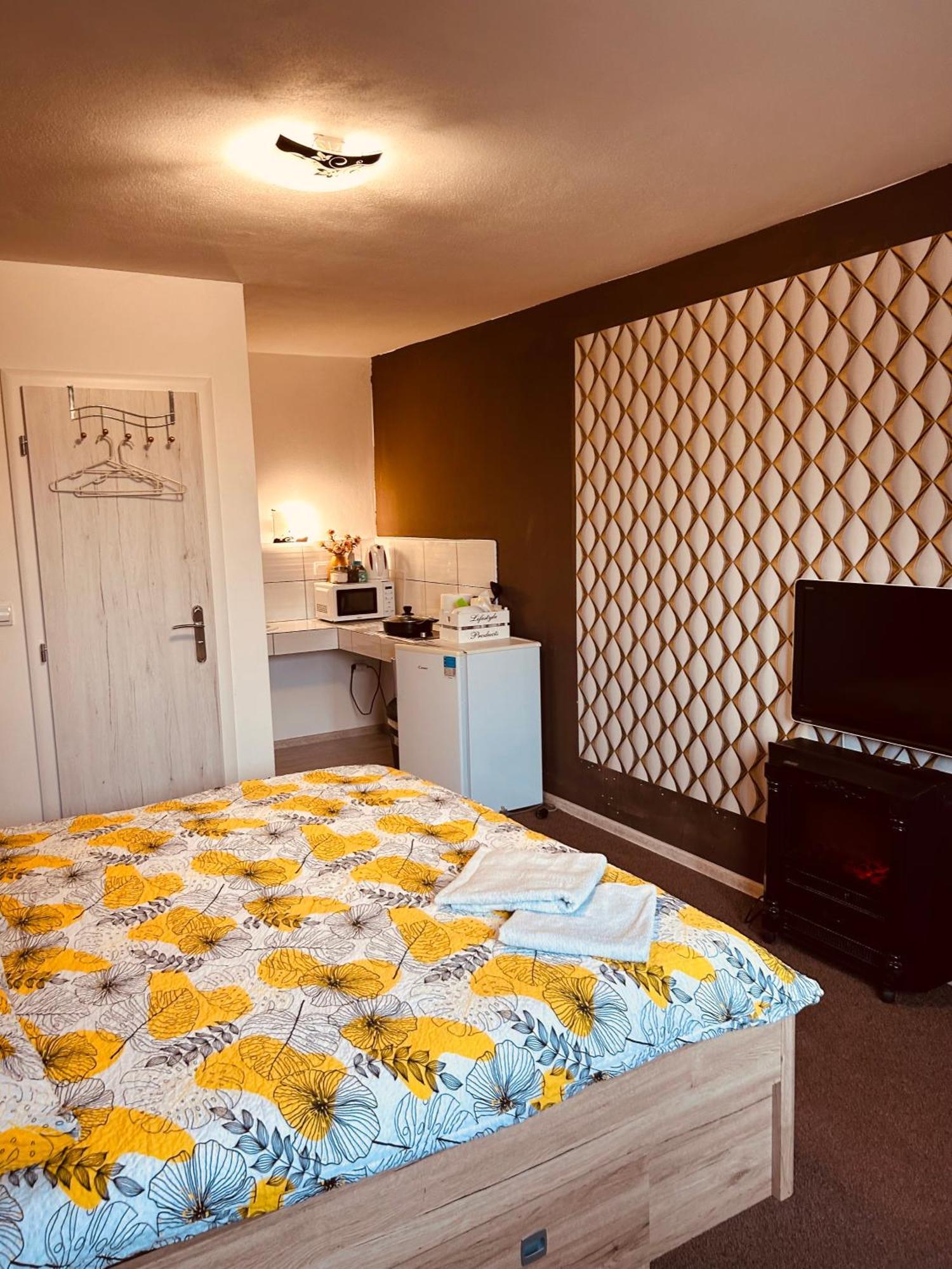 Apartment Pharamis Bešeňová Εξωτερικό φωτογραφία