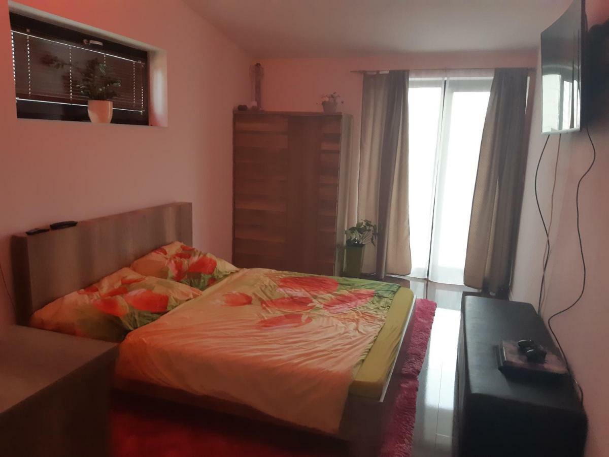Apartment Pharamis Bešeňová Εξωτερικό φωτογραφία